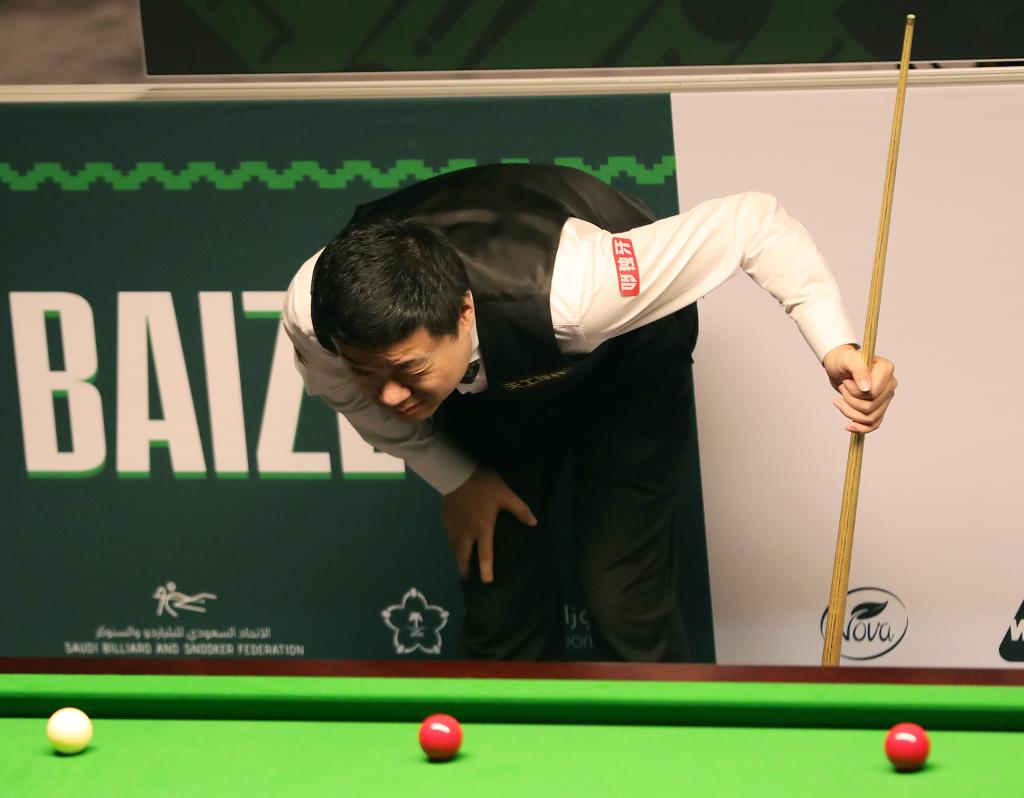 都显得那么 都显得那么